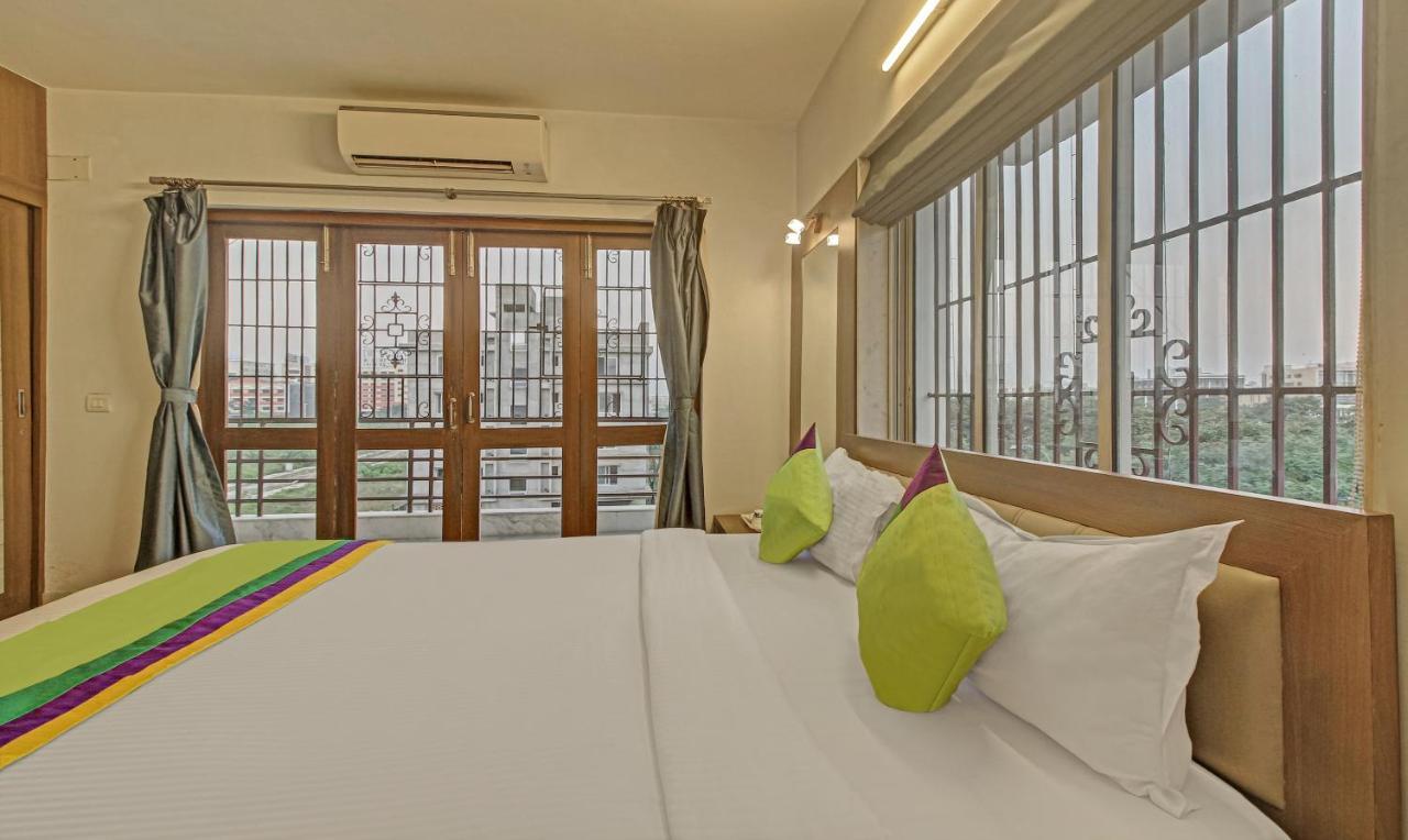 Treebo Sreemaa Newtown Hotel Panchuria Exterior foto