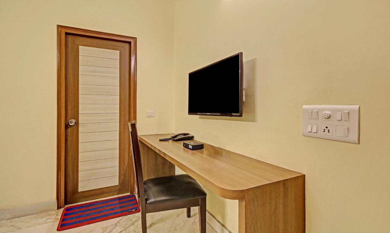 Treebo Sreemaa Newtown Hotel Panchuria Exterior foto