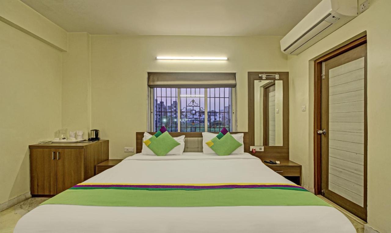 Treebo Sreemaa Newtown Hotel Panchuria Exterior foto